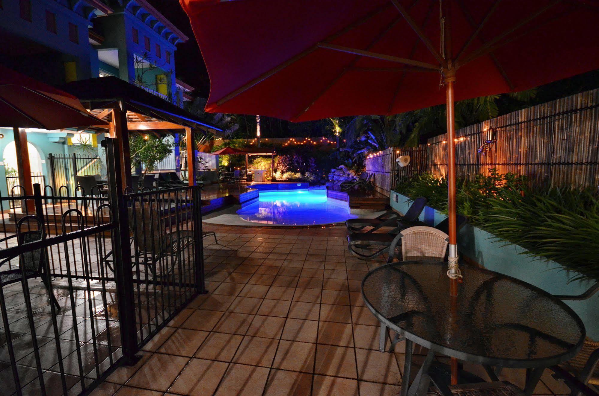 Le Cher Du Monde Adults Only Port Douglas Extérieur photo