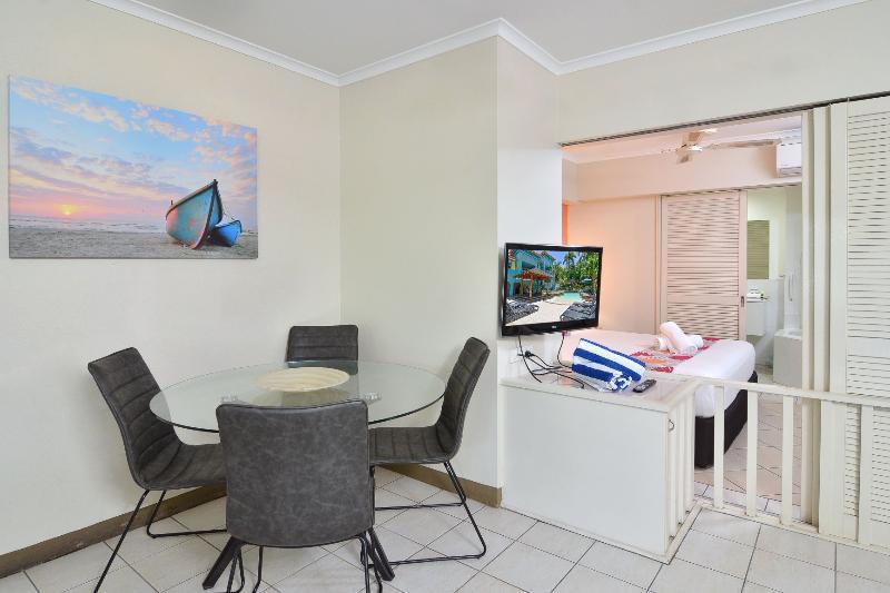 Le Cher Du Monde Adults Only Port Douglas Extérieur photo